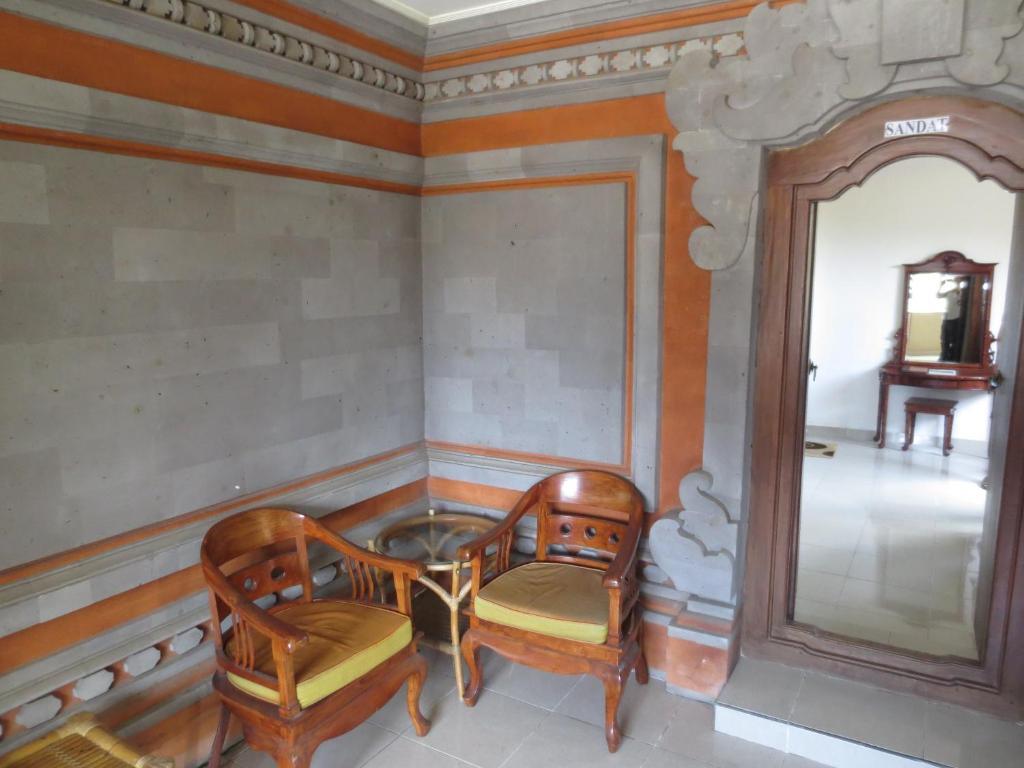 Nuriani Guest House Ubud Esterno foto